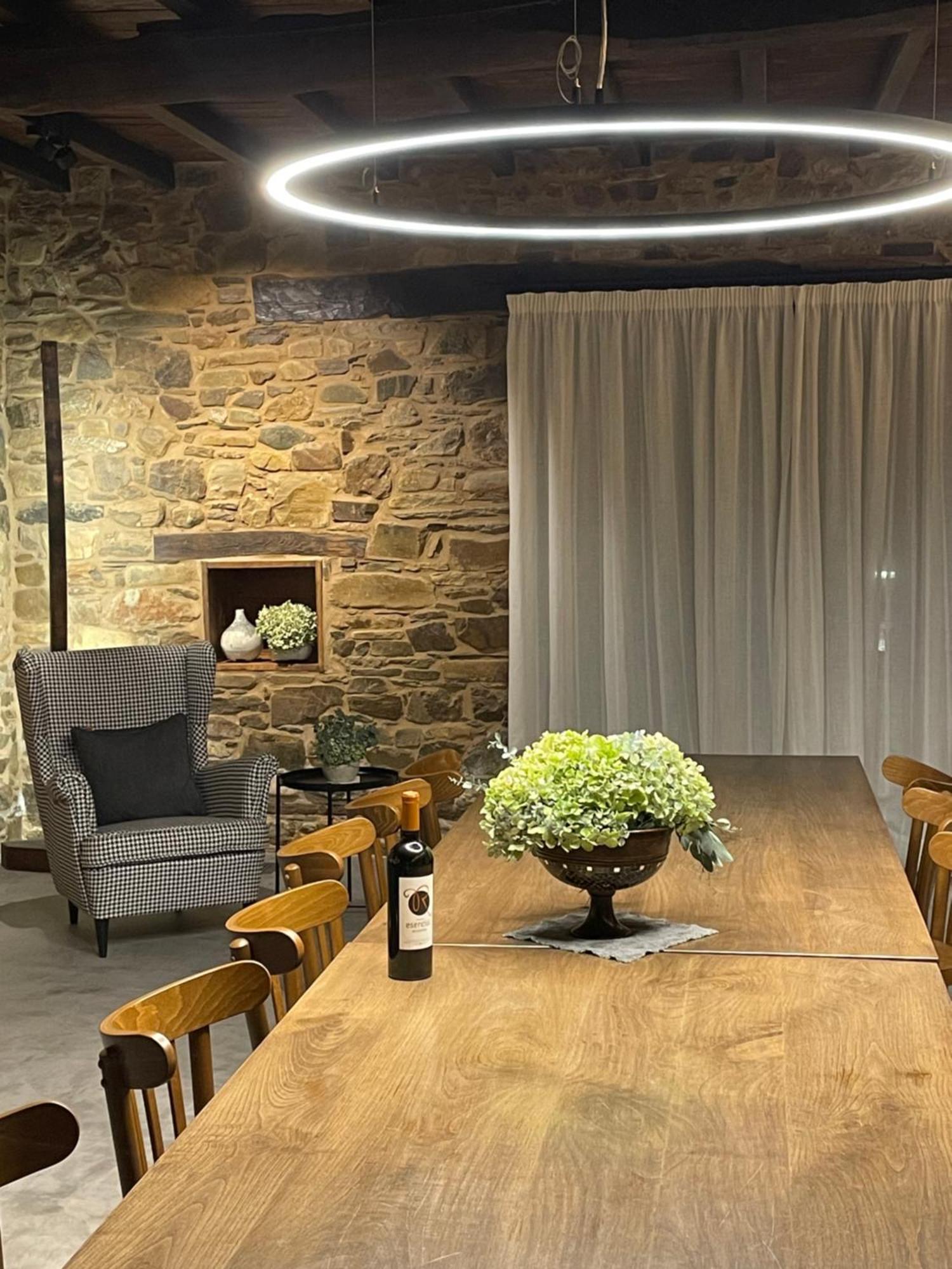 Boutique Finca Esencial Villafranca Del Bierzo Exterior photo